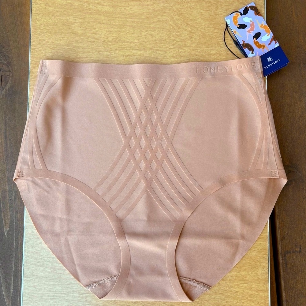 Honeylove Silhouette Shapewear Brief NWT In Peachie Nude Color Sz XS